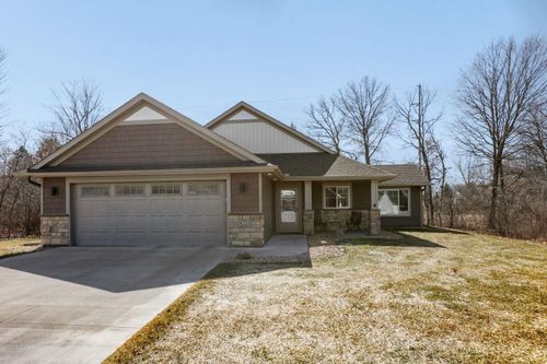 4735 381st Trl, North Branch, MN, 55056-5009 | Card Image