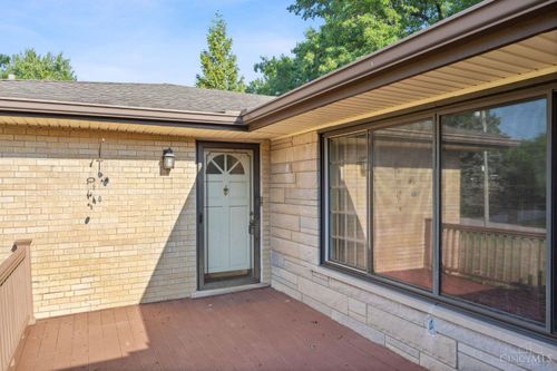 3326 Bauerwood Dr, Colerain Twp, OH, 45251-2912 | Card Image
