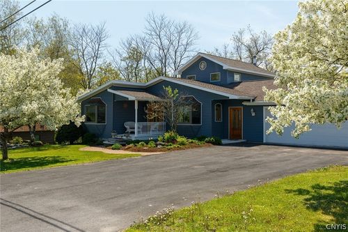 209 Washington St, Brownville, NY, 13615-7760 | Card Image