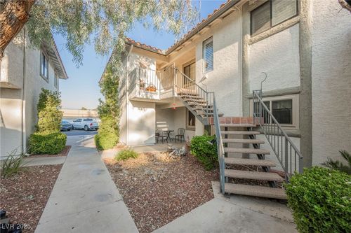 3-6721 W Charleston Blvd, Las Vegas, NV, 89146-9242 | Card Image