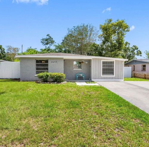 2613 E 111th Ave, TAMPA, FL, 33612-6242 | Card Image
