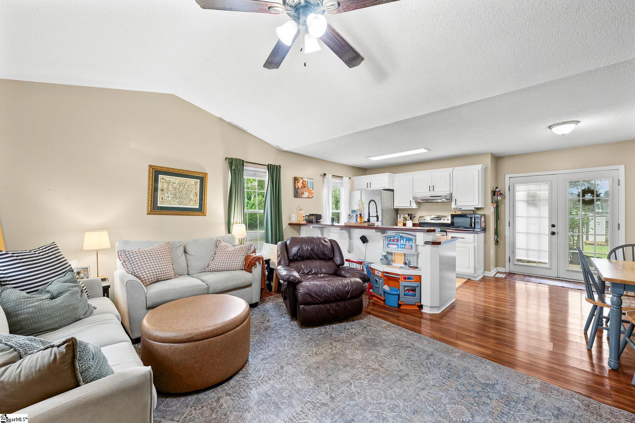 Residential in Laurens 5