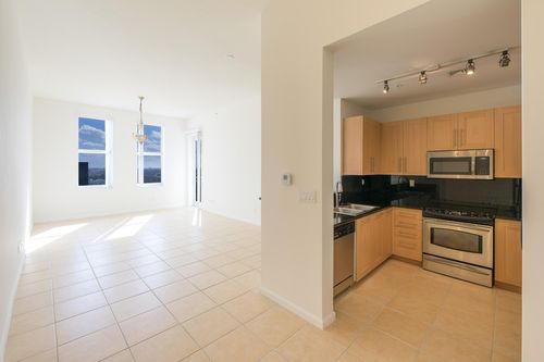1913-511 Se 5th Ave, Fort Lauderdale, FL, 33301-2984 | Card Image