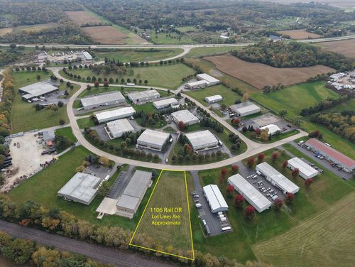 1106 Rail Dr, Woodstock, IL, 60098-9430 | Card Image