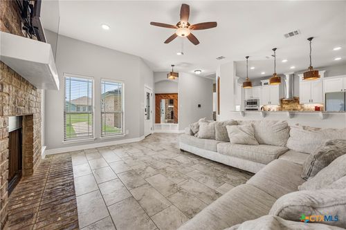 9407 Bozon Hill Dr, Salado, TX, 76571-4407 | Card Image
