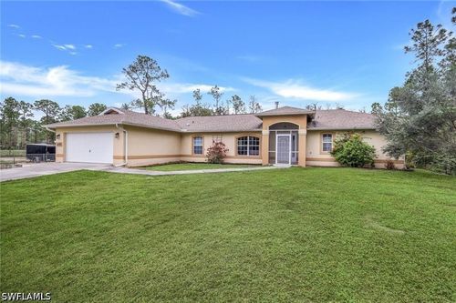 4205 27th Ave Ne, NAPLES, FL, 34120-8962 | Card Image