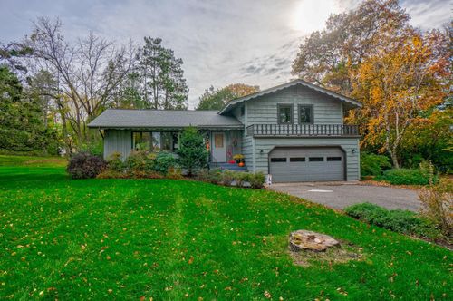 1010 Monroe St N, Hudson, WI, 54016-1114 | Card Image