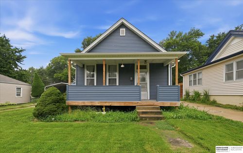 982 S 50th St, Omaha, NE, 68106-1914 | Card Image
