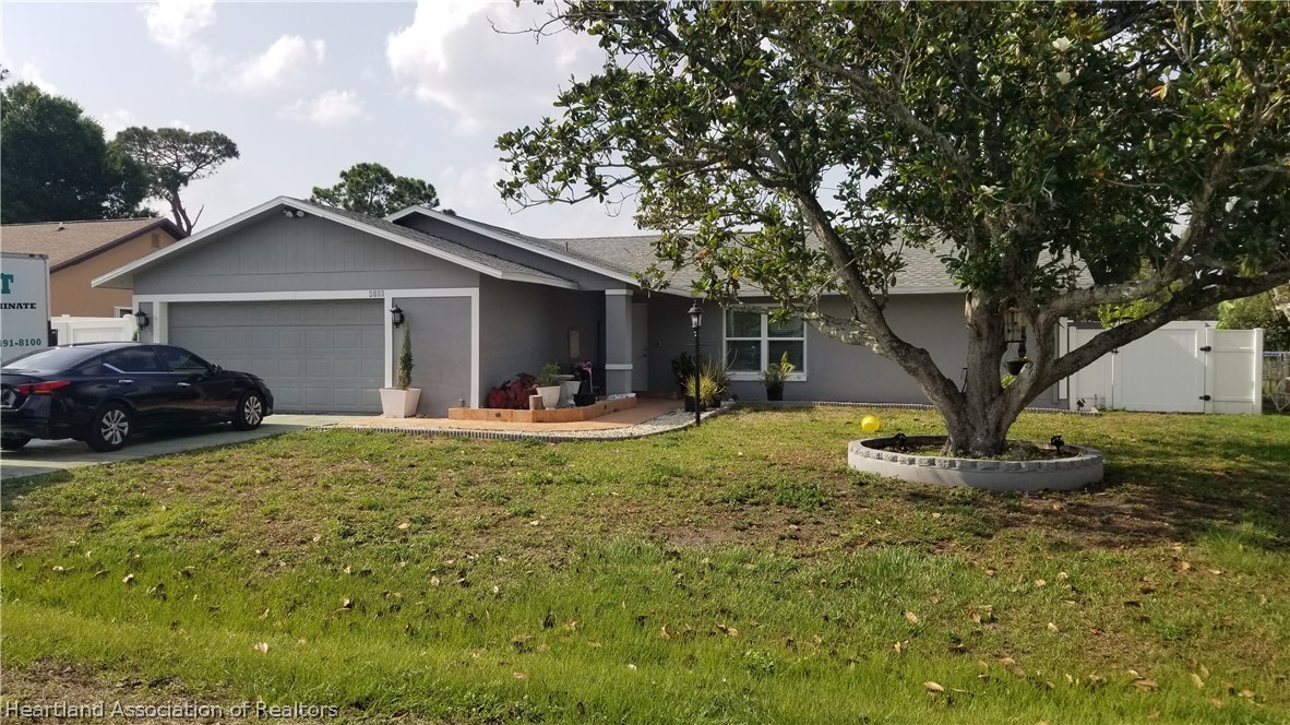 Tangier St, Sebring, FL 33872