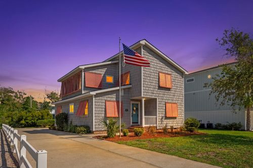 1314 Holly Dr, North Myrtle Beach, SC, 29582-3856 | Card Image