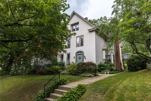 70 E 4th St, Corning, NY, 14830-3104 | Card Image