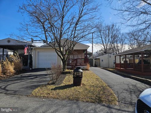 Block 47 Lot 14 Jellystone Ave, FALLING WATERS, WV, 25419 | Card Image