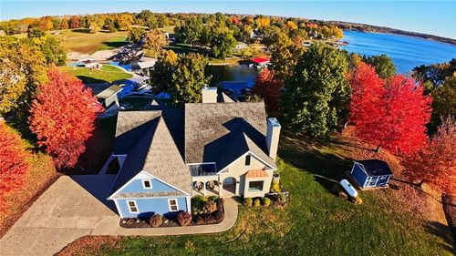 103 Lakeside Pt, Gallatin, MO, 64640-8324 | Card Image