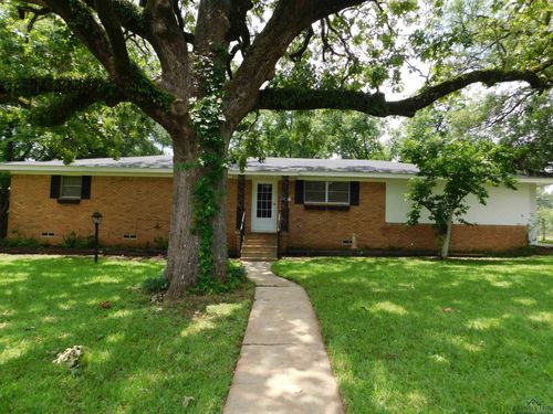 200 Hickory St, Gladewater, TX, 75647-2236 | Card Image