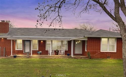 8617 Fm 810, Petrolia, TX, 76377-2411 | Card Image