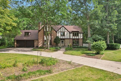 2143 Collingswood Dr, BELOIT, WI, 53511-2313 | Card Image