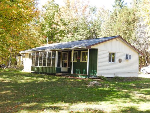 1386 Ingram Rd, Coe Hill, ON, K0L1P0 | Card Image