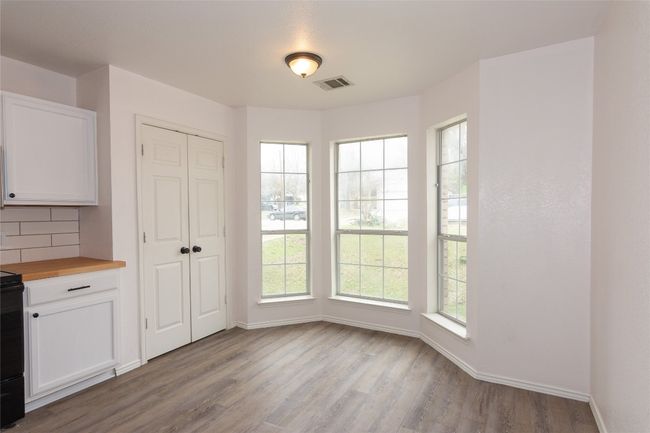 Sunny Breakfast Room | Image 8