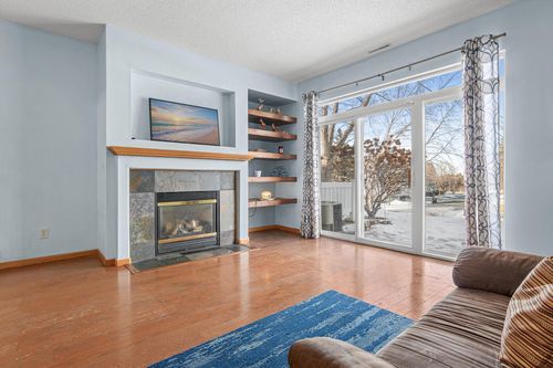 1035 Providence Dr, Shakopee, MN, 55379-4457 | Card Image