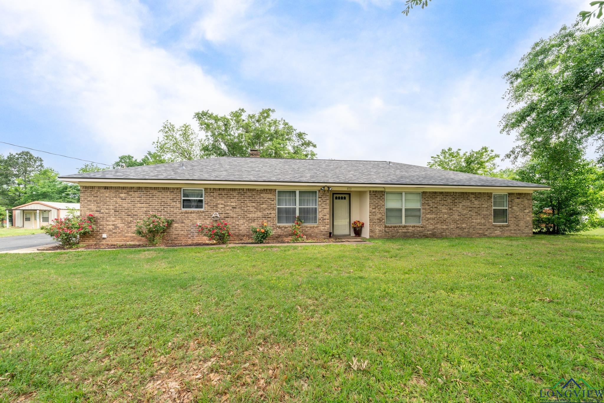 Hillcrest Rd, Kilgore, TX 75662