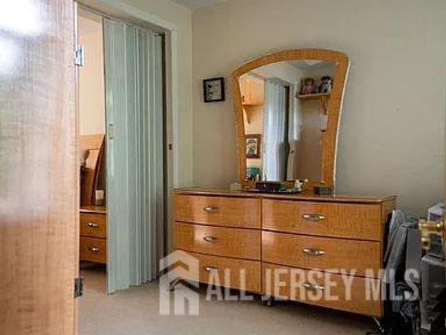 29 Jeffrey Cir, House other with 4 bedrooms, 3 bathrooms and null parking in Dayton NJ | Image 47