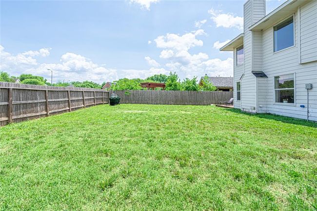 Back Yard (back fence has no neighbors, utility easesment) | Image 49