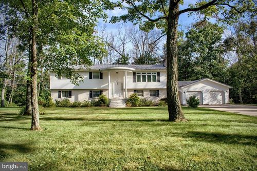 467 Swanger Rd, New Columbia, PA, 17856-8905 | Card Image