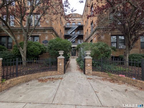b5-43 Granite Street, New London, CT, 06320 | Card Image