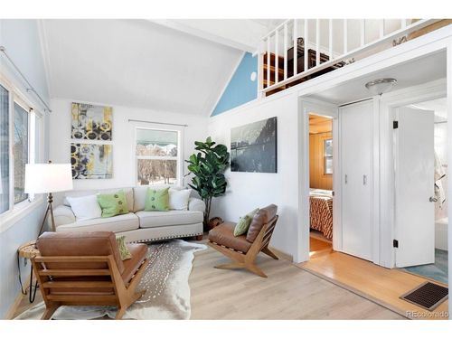 560 S Pine Dr, Bailey, CO, 80421-2329 | Card Image