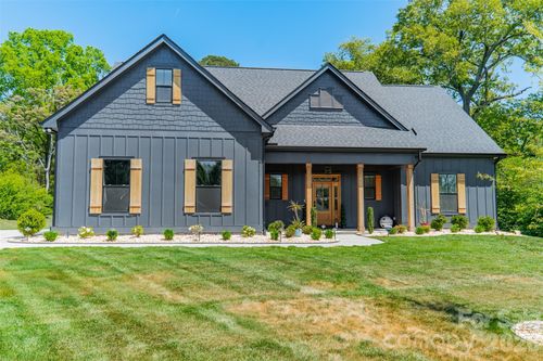 5201 Meadowland Pkwy, Monroe, NC, 28112-9165 | Card Image