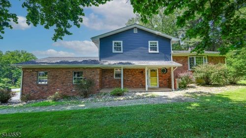 8 Deer Path, Milford, NJ, 08848-1927 | Card Image