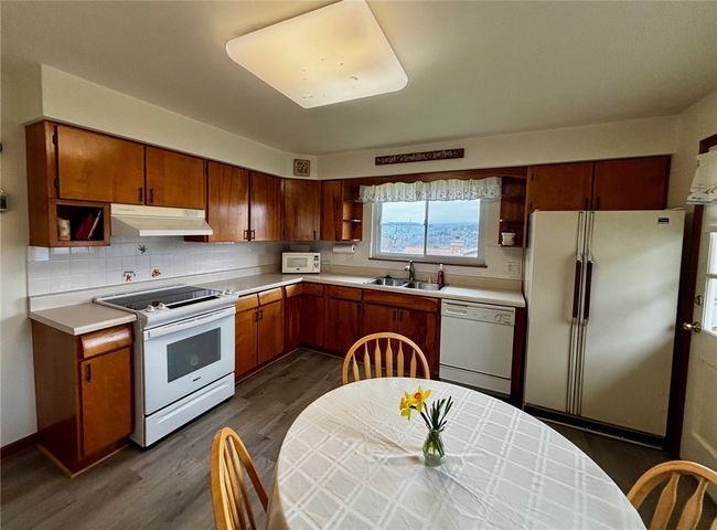603 Gregg Ave, House other with 2 bedrooms, 1 bathrooms and 1 parking in Ligonier PA | Image 9