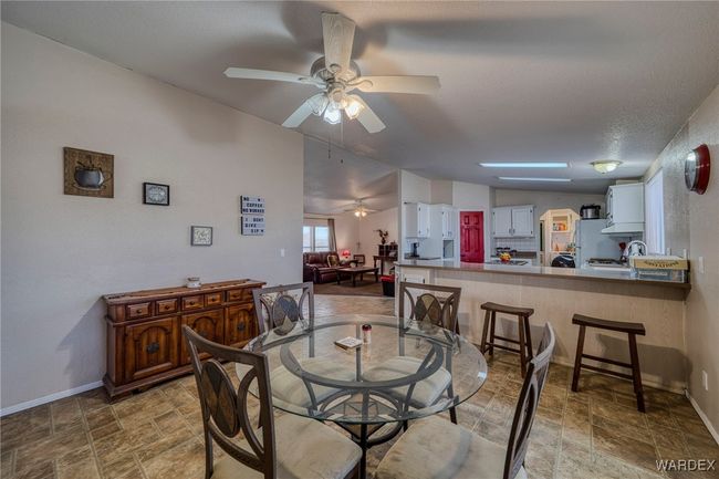 Dining Area | Image 16