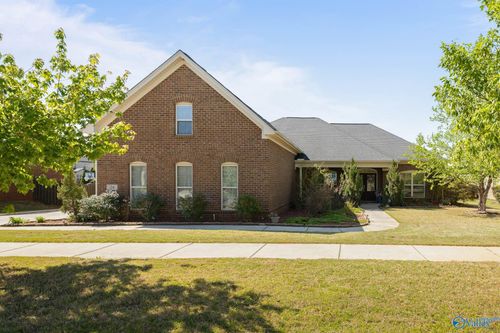 24 Tall Oak Blvd Sw, Huntsville, AL, 35824-4055 | Card Image