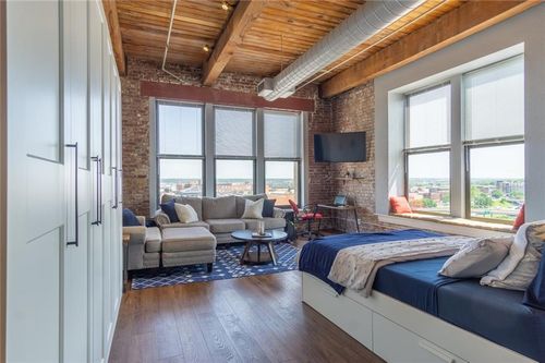 apt-516-308 W 8th St, Kansas City, MO, 64105-1549 | Card Image