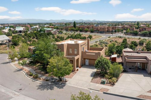 6808 Sunset Cir, Santa Fe, NM, 87507-1694 | Card Image