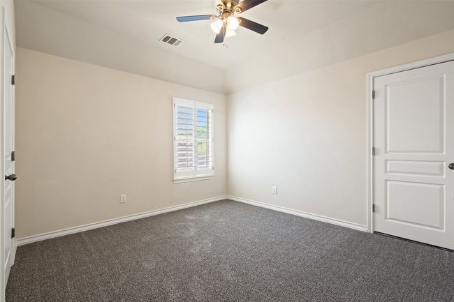 Secondary bedroom. | Image 35