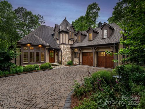 50 Brookline Dr, Asheville, NC, 28803-3497 | Card Image