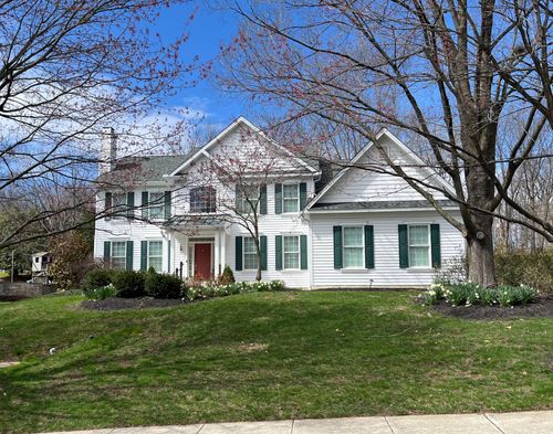 1303 Stonegate Dr, DOWNINGTOWN, PA, 19335-5602 | Card Image