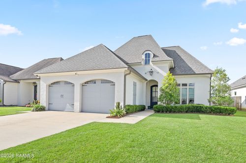 300 Cedar Lake Dr, Youngsville, LA, 70592-6574 | Card Image