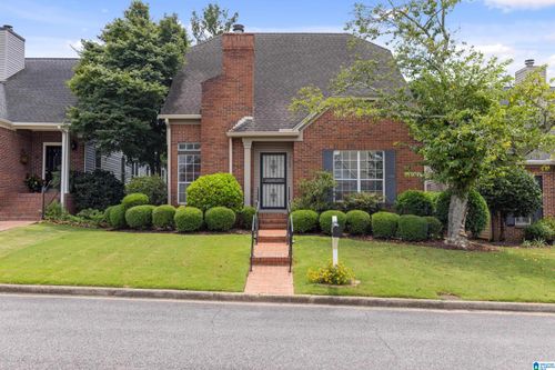 3145 Canterbury Pl, Vestavia, AL, 35243-5261 | Card Image