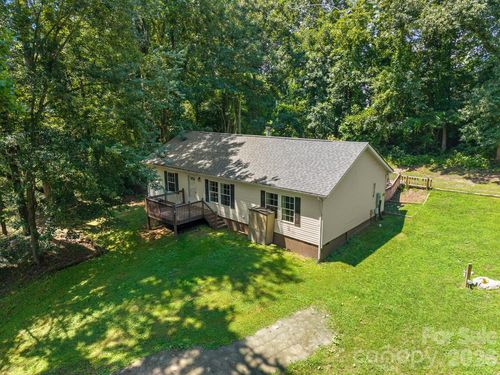 195 Shiloh Rd, Asheville, NC, 28803-1663 | Card Image