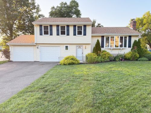 29 Long Hill Dr, Glastonbury, CT, 06033-1180 | Card Image