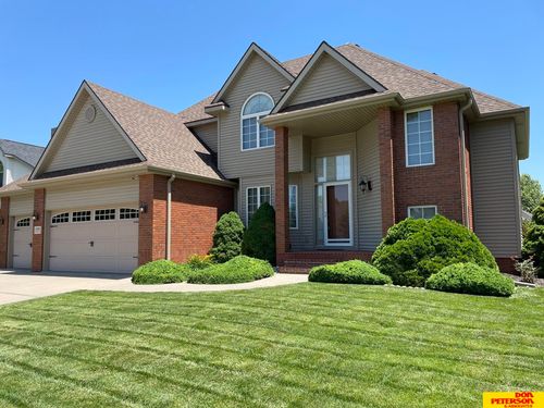 1280 N Bristolwood Dr, Fremont, NE, 68025-3799 | Card Image