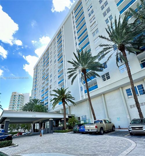 apt-4t-6770 Indian Creek Dr, Miami Beach, FL, 33141-5710 | Card Image