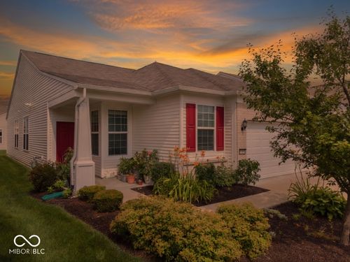 13456 Ravenswood Trl, Fishers, IN, 46037-3420 | Card Image