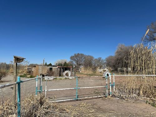 310 El Cerro Loop, Los Lunas, NM, 87031-5774 | Card Image
