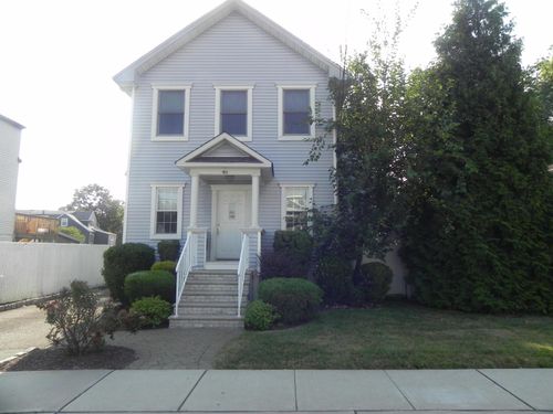 46 Grand St, Little Ferry, NJ, 07643-1507 | Card Image