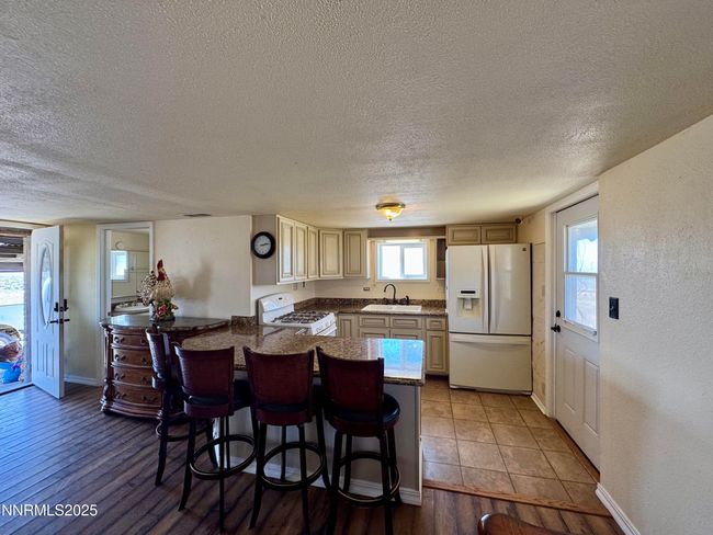 13995 Grass Valley Rd, House other with 2 bedrooms, 2 bathrooms and 8 parking in Winnemucca NV | Image 5