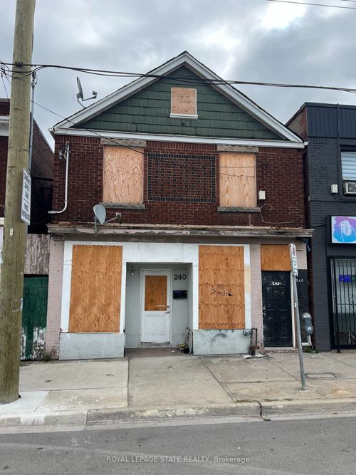 240 Kenilworth Ave N, Hamilton, ON, L8H4S5 | Card Image